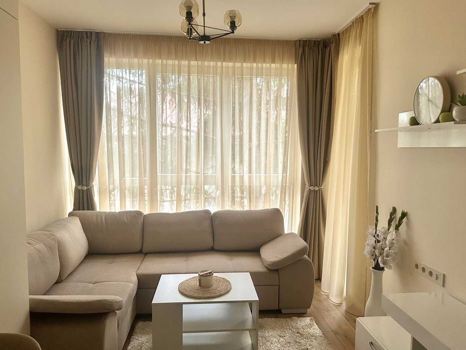 Дава се под наем Двустаен апартамент в София, Бояна - 68 кв.м за 561 € - Снимка #2