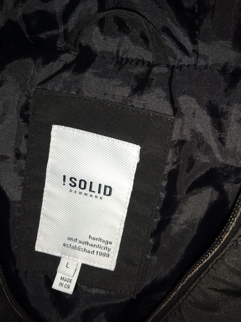 Подавам яке Solid