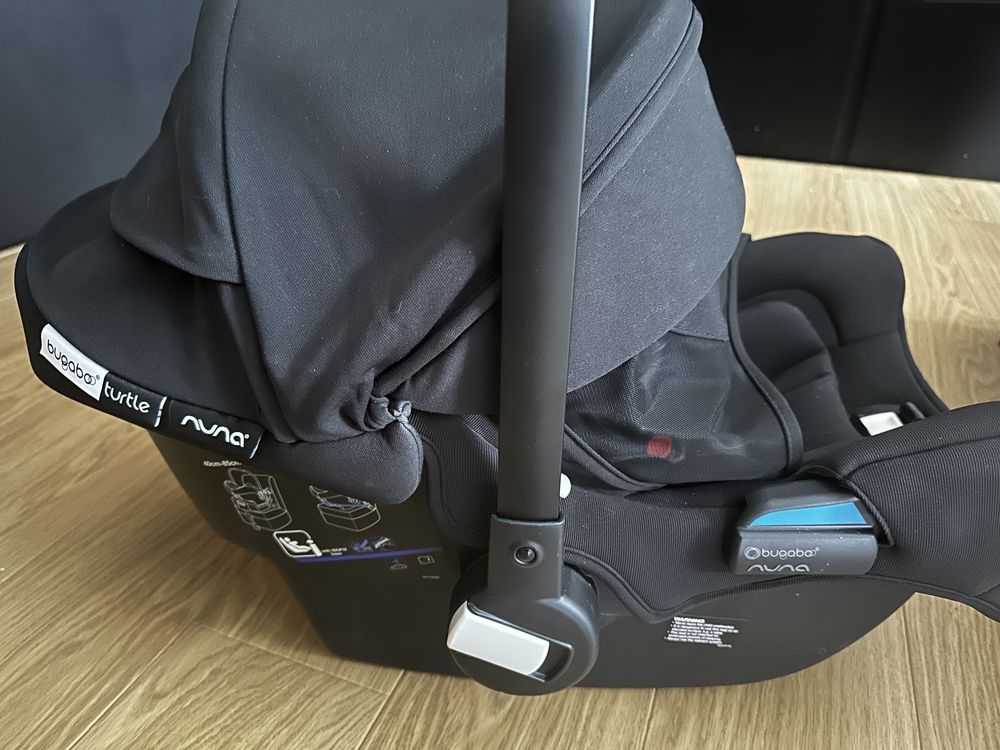 Bugaboo nuna столче за кола + Isofix