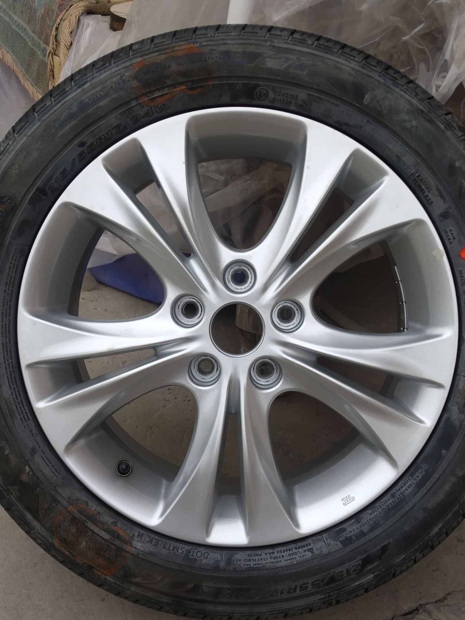 Запаска для хундае Саната 215/55 R17