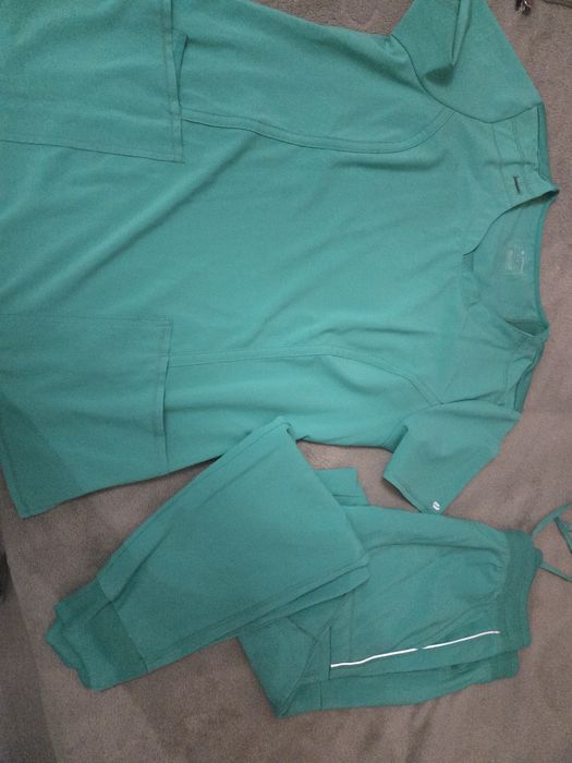 Медицинска униформа Cherokee