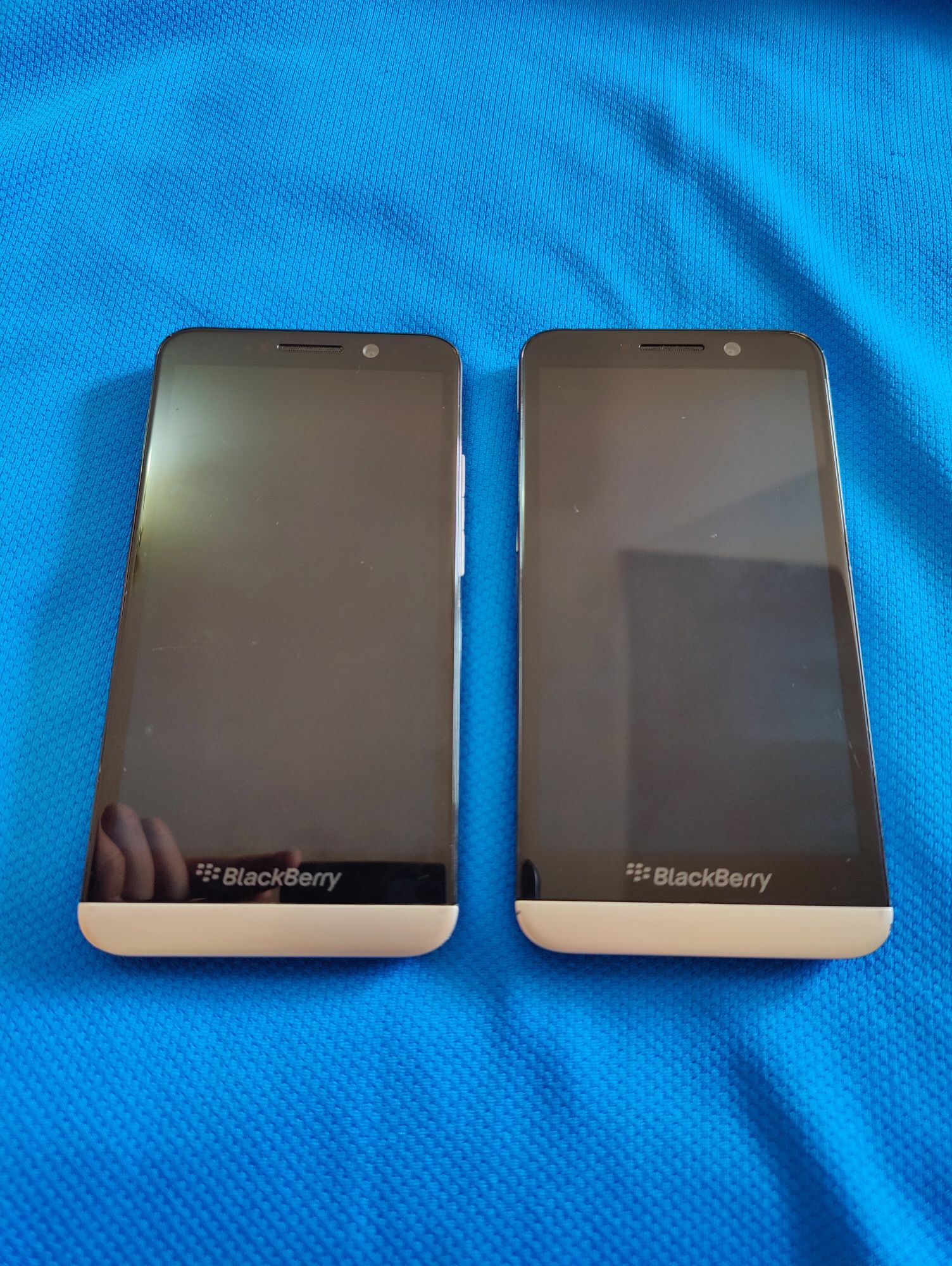 Blackberry z30, liber de retea, 2gb ram, 16gb, camera 8mpx