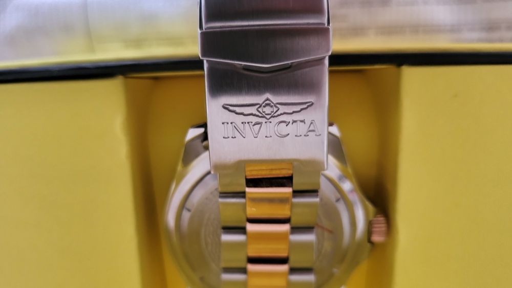 Invicta Pro Diver Gold Silver 47 mm