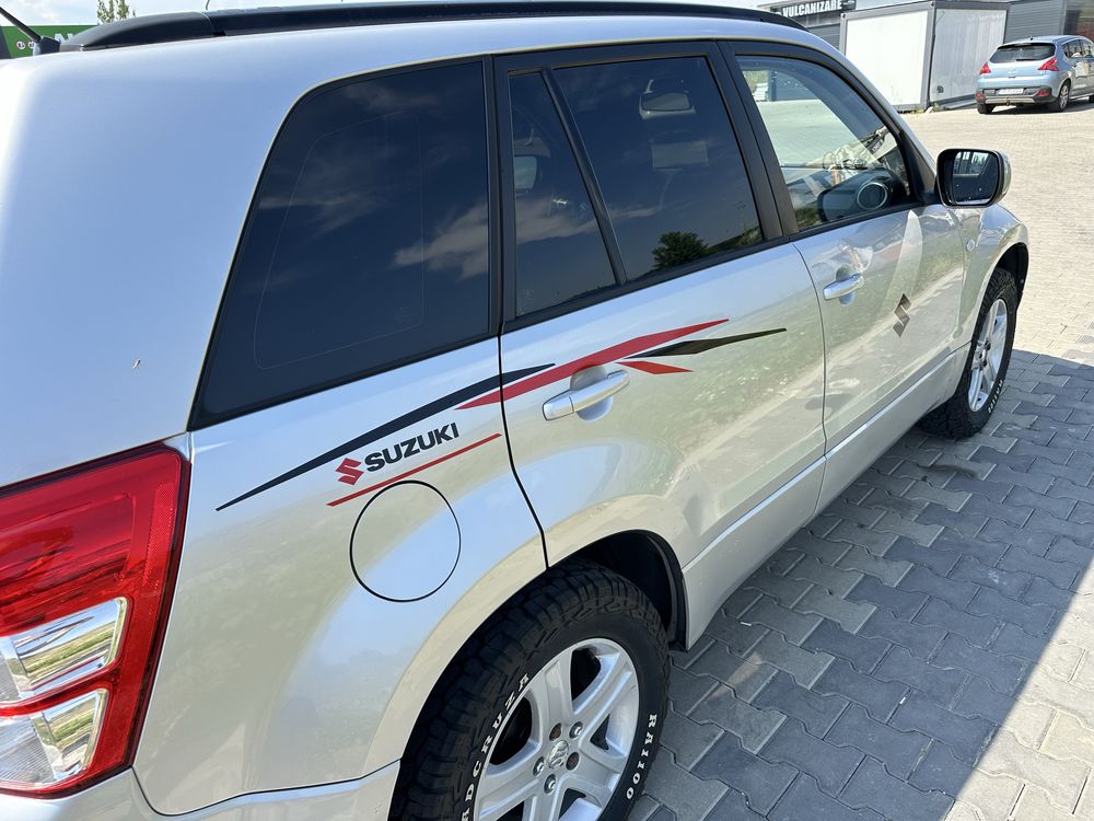 Suzuki grand vitara