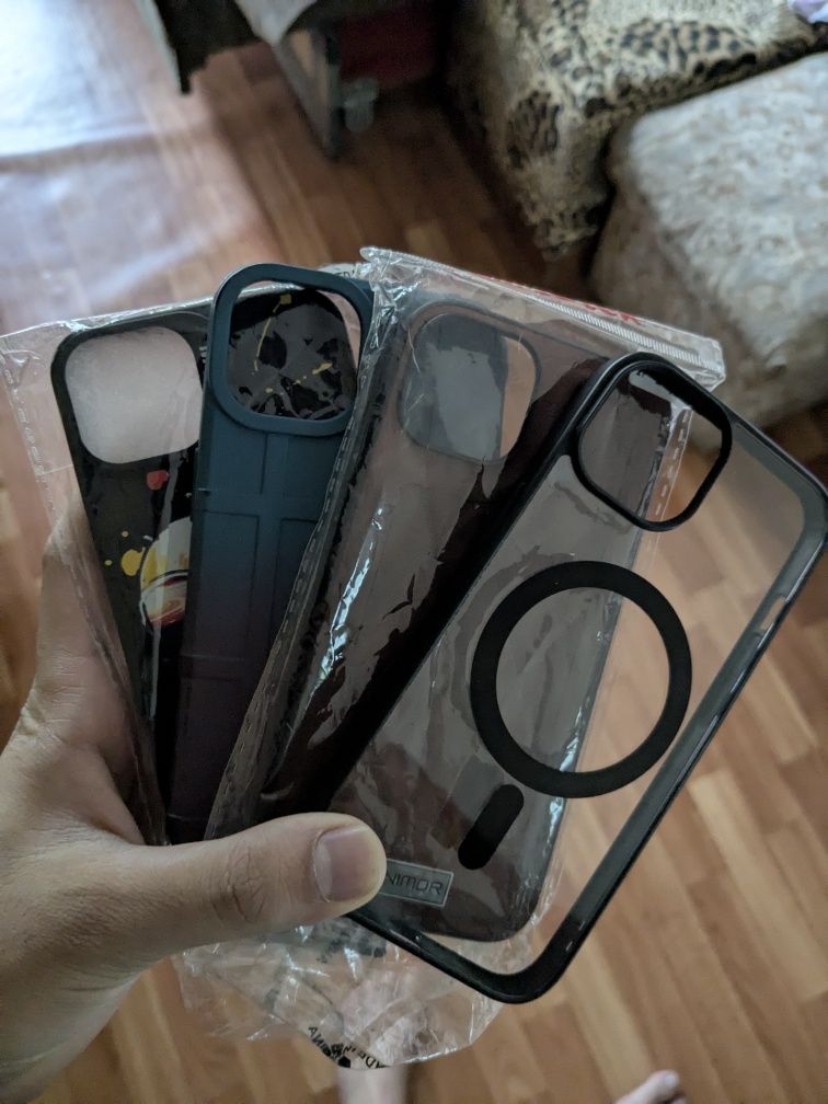 Iphone 14 case just like new
