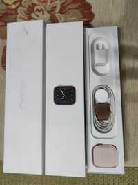 Продам apple watch SERIES 5 44mm GOLD