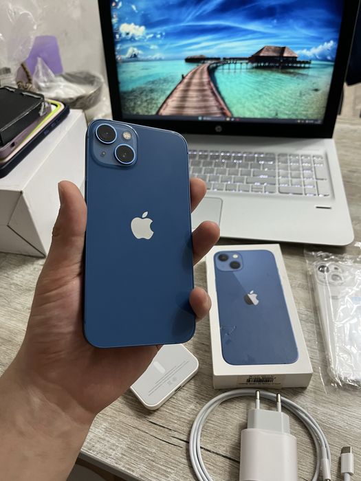 Айфон 13 гб256 Акб85