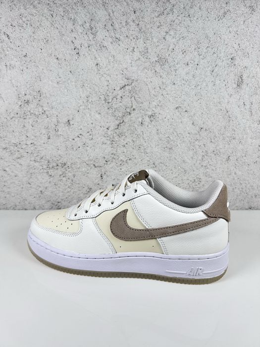 Nike Air Force 1 Low ‘07 LV8 Coconut Milk Khaki