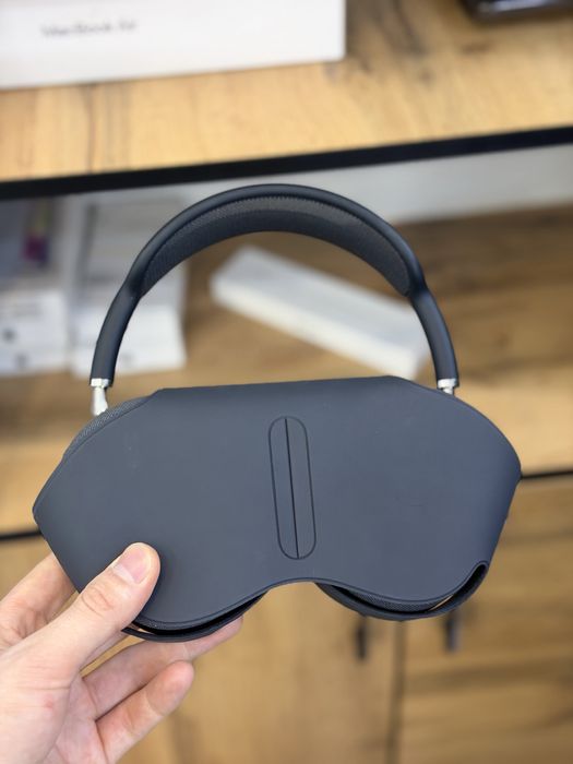 Air pods max 2 как новый