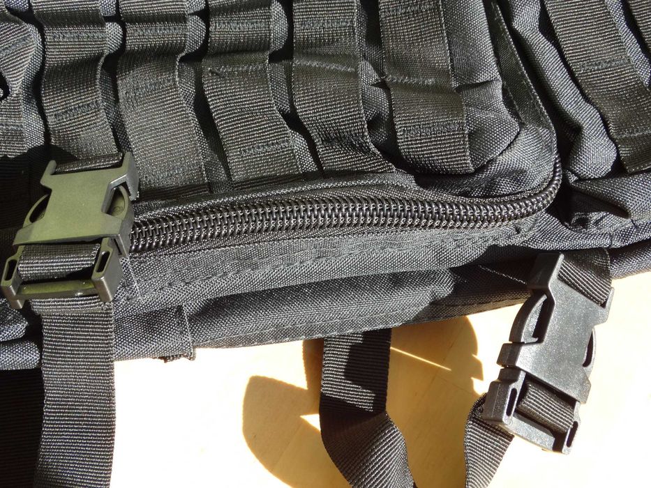 GHIOZDAN MFH Impermeabil Drumetie Camping Munte Sport Negru MOLLE 30L