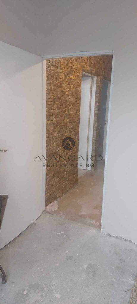 Продава се Тристаен апартамент в Пловдив, Тракия - 80 кв.м за 1313 €/кв.м - Снимка #15