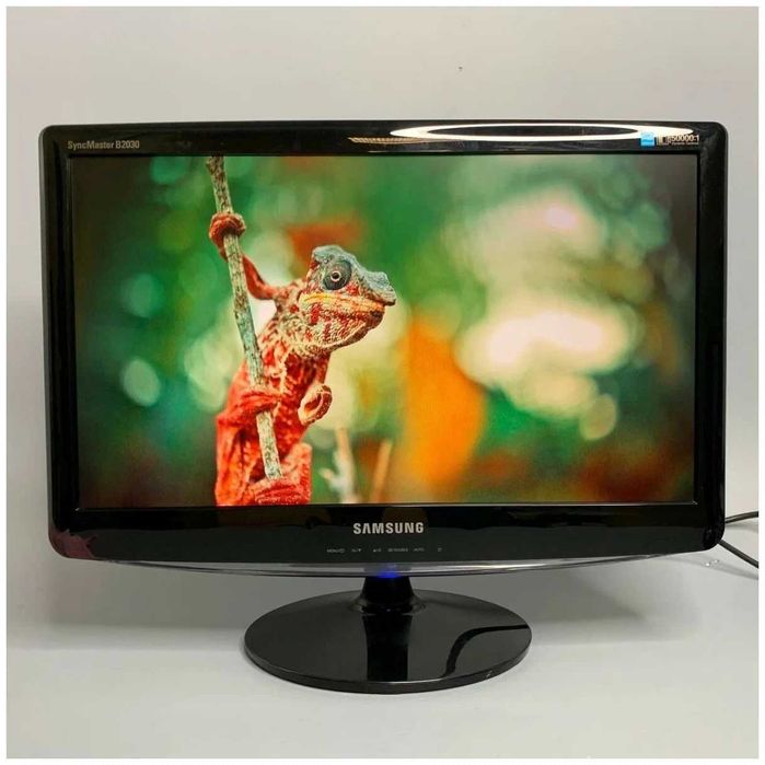Продаю монитор Samsung Syncmaster b2030 в отличном состоянии!