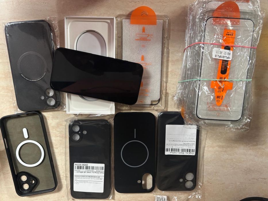 Iphone 16 plus utilizat baterie 98%