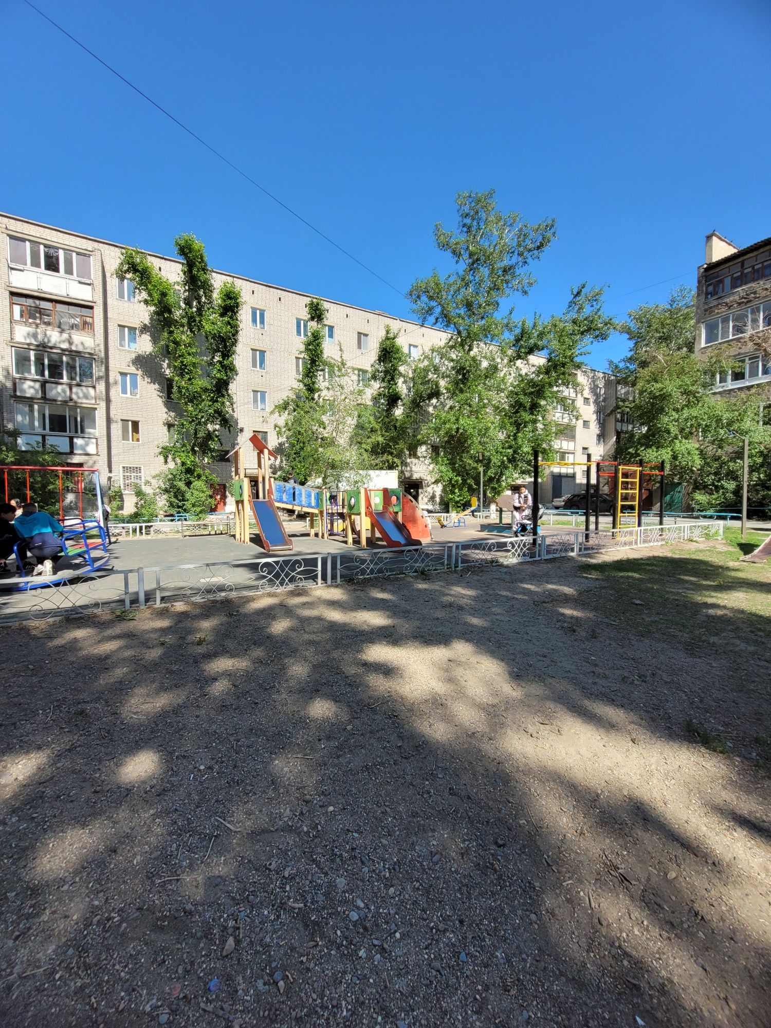 Продам 3 комн.квартиру район Океан!