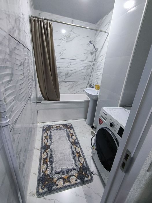 Куйлюк 4. 1/1/9. Зал 5×5. 42м²