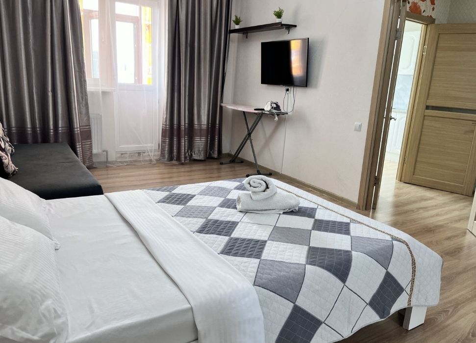 Сдам квартиру универмаг суточная