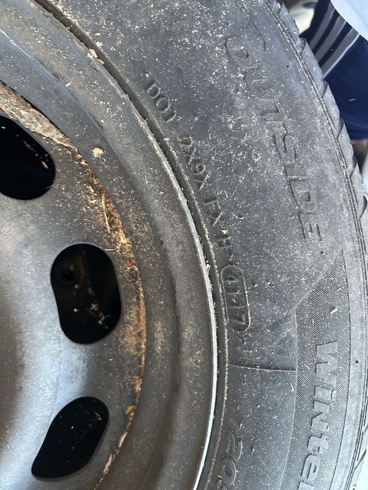 Cauciucuri de iarna Hankook 205/60/R16
