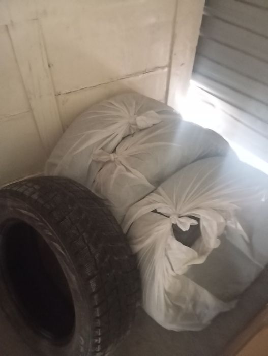 Продам резину зимнюю