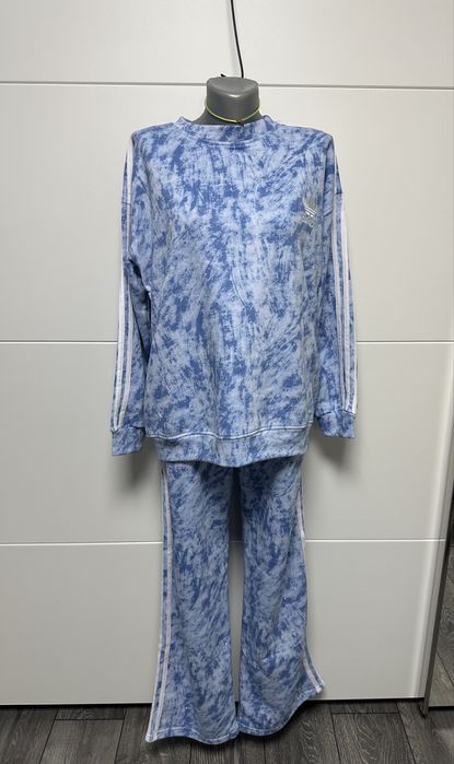 Compleuri Adidas cu pietre