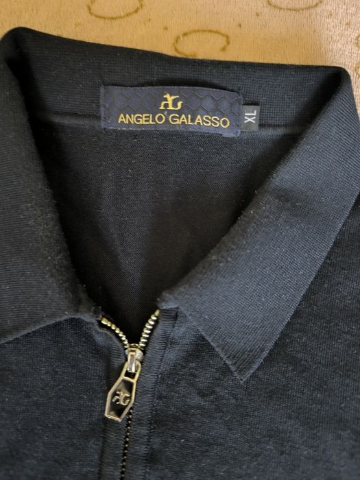 Поло чёрное брендовое