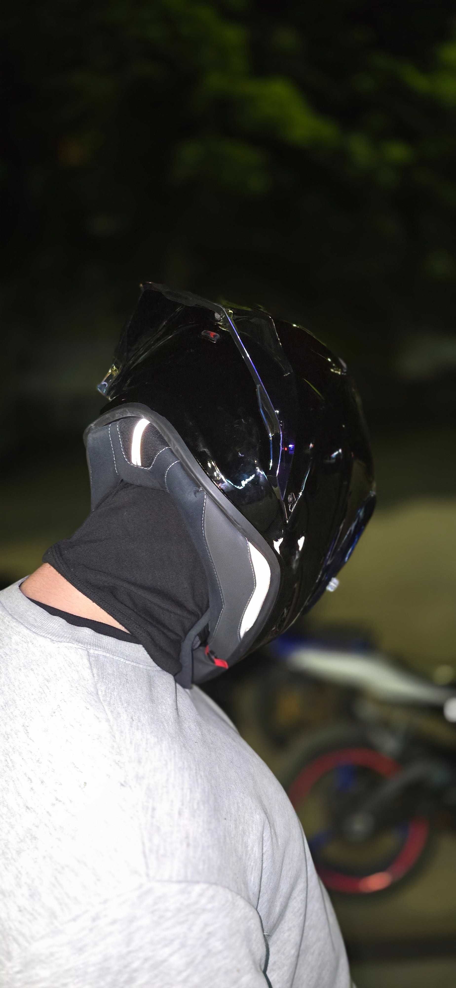Каска Nexx Carbon GP
