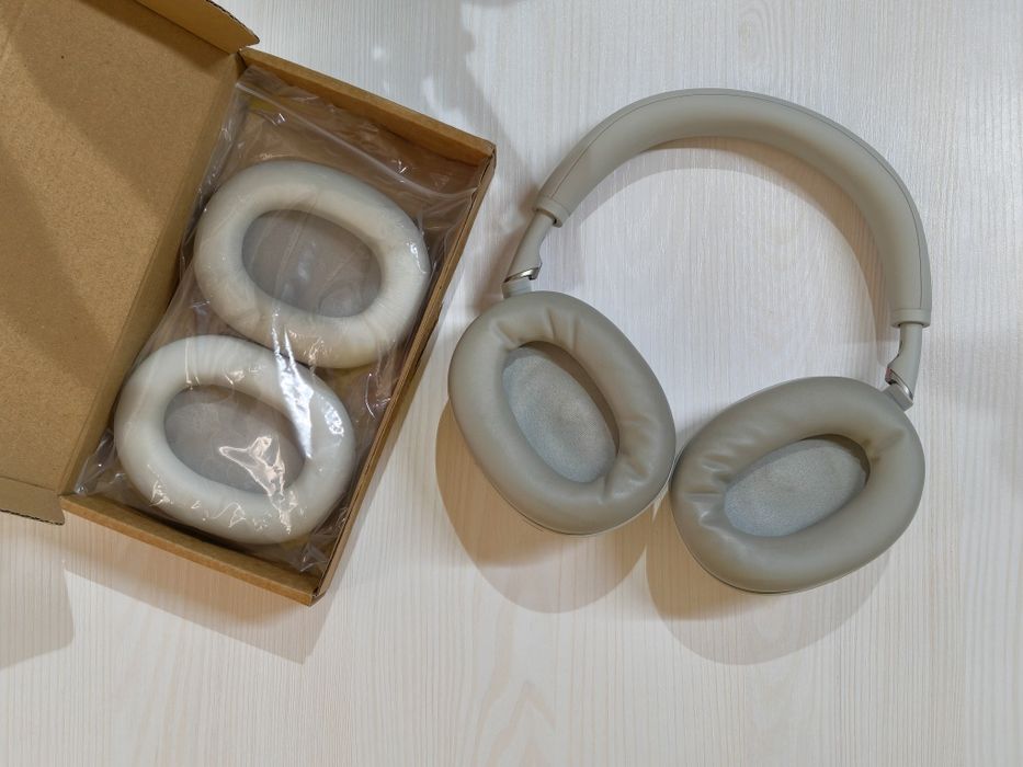 Sony WH-1000XM6 + 2 подарка