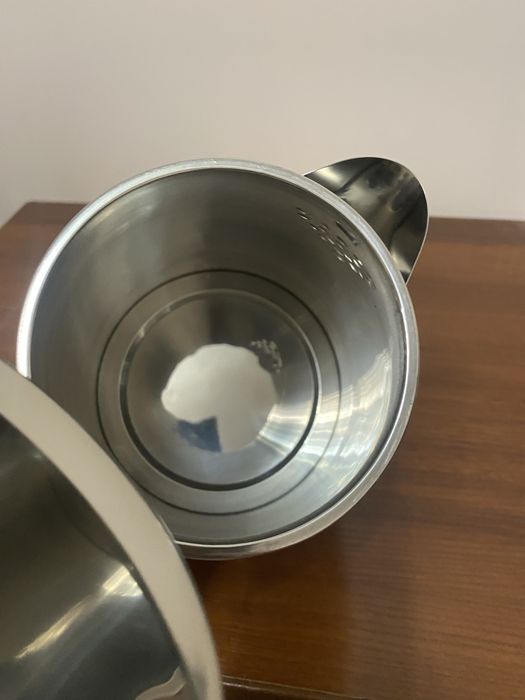 Электрический чайник Nobel новый