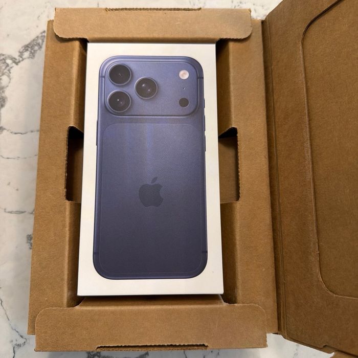 Iphone 17 Pro 512Gb, Deep Blues ,Sigilat