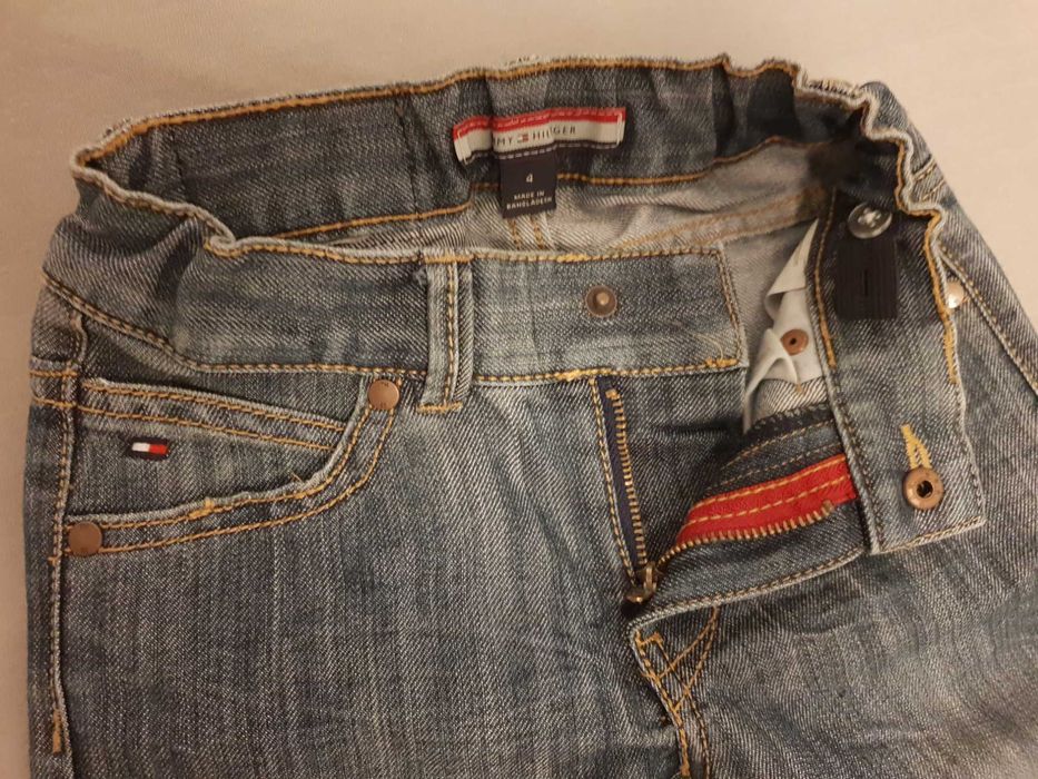 Blugi tommy Hilfiger pentru copii