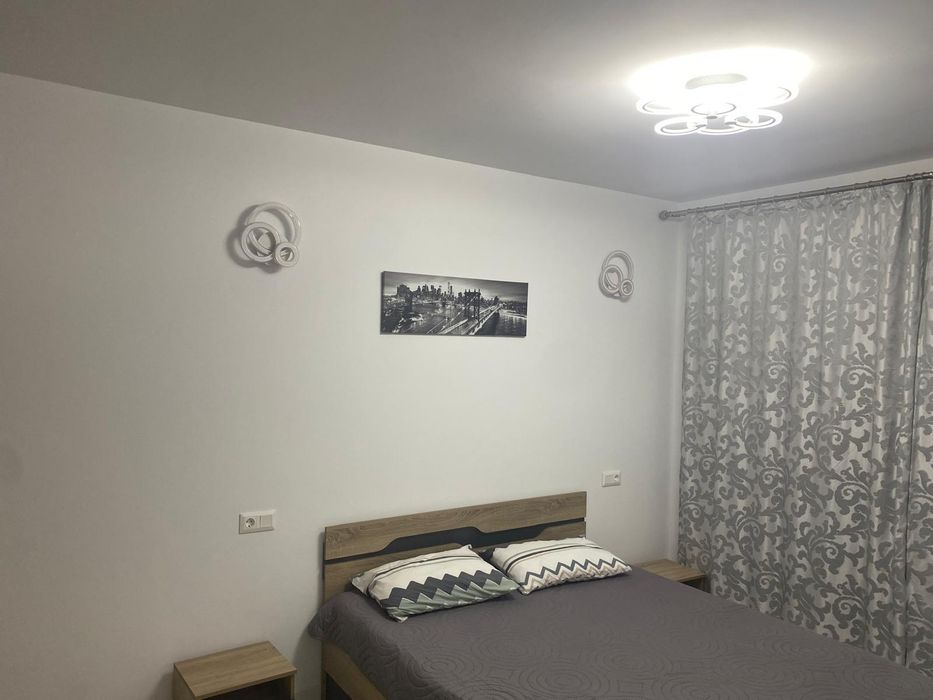 Închiriez apartament cu 2,3 și 4 camere în regim hotelier regim hoteli