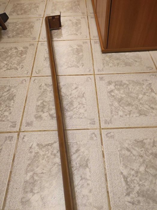 Vand urgent galerie vintige din lemn de stejar (2 Bucati) negociabil