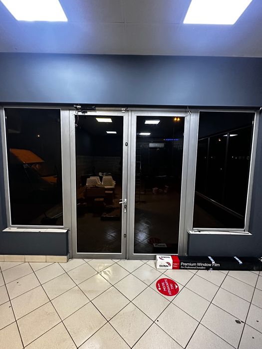 Тониране на прозорците на къщата