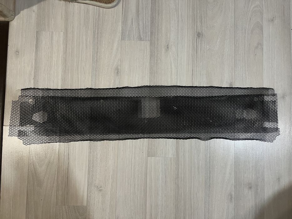 Продам сетку для защиты радиатора для Фольксваген поло