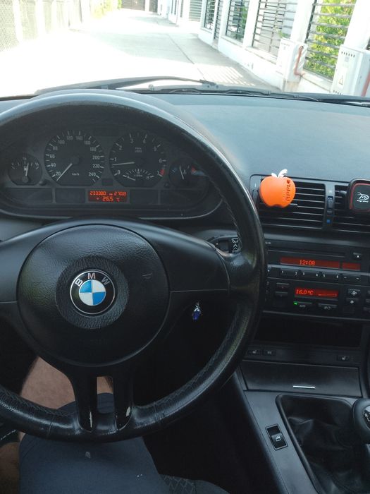 Vând BMW seria 3  E46 (compact)
