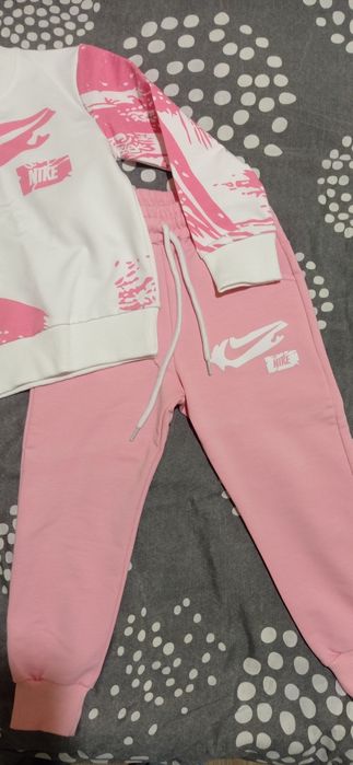 Екип за момиче Nike 3-4 годинки