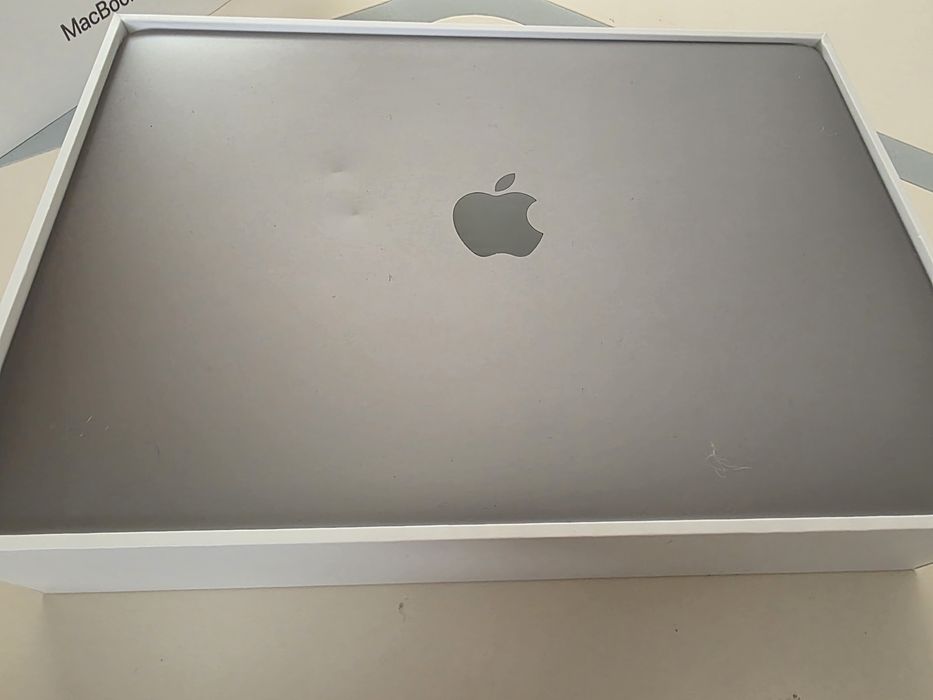 Macbook Air 2019 128 GB