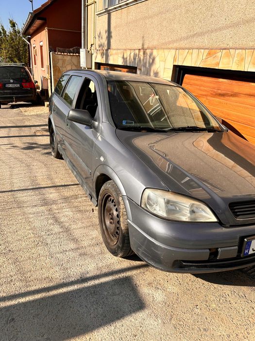 Opel astra caravan 2004