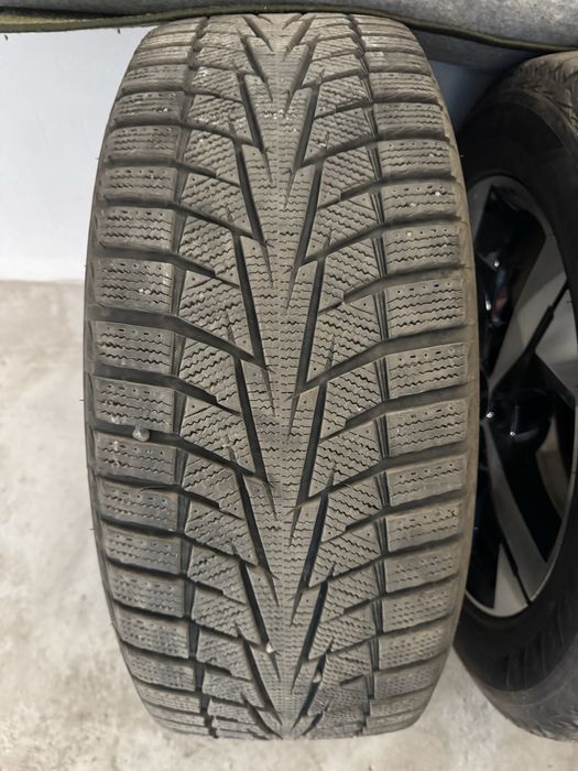 Диски с резиной zeekr R 19