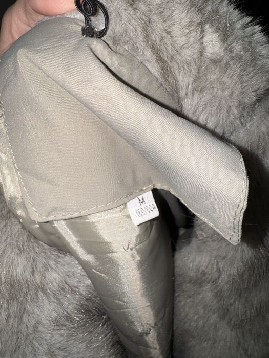 Продам верхнюю женскую одежду