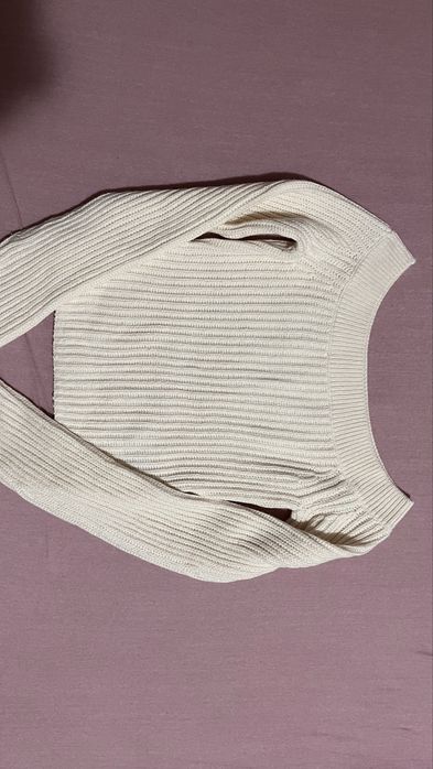 Блузки Zara, Stradivarius, Pull&Bear и други