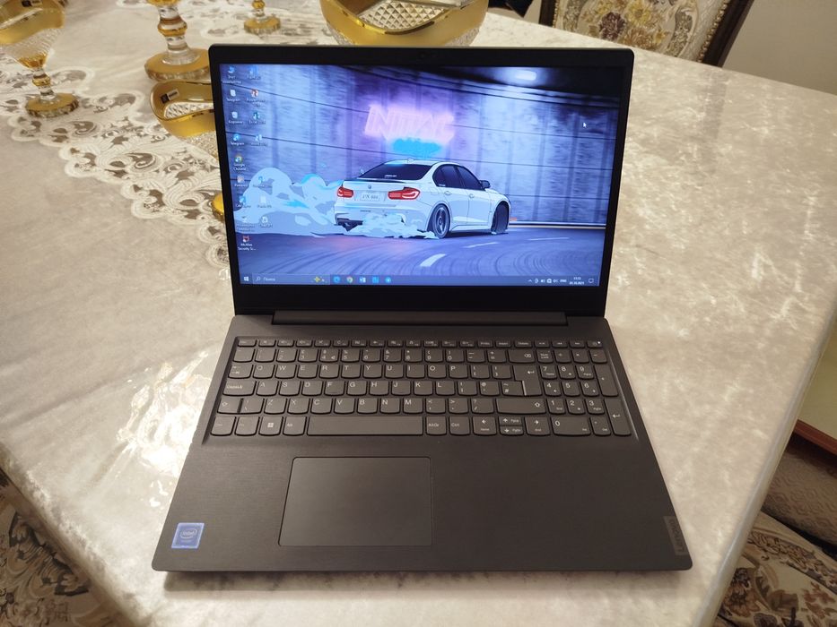 Lenovo v15 IGL SROCHNA Sotiladi Holati ideal 2,5 million kami yoq