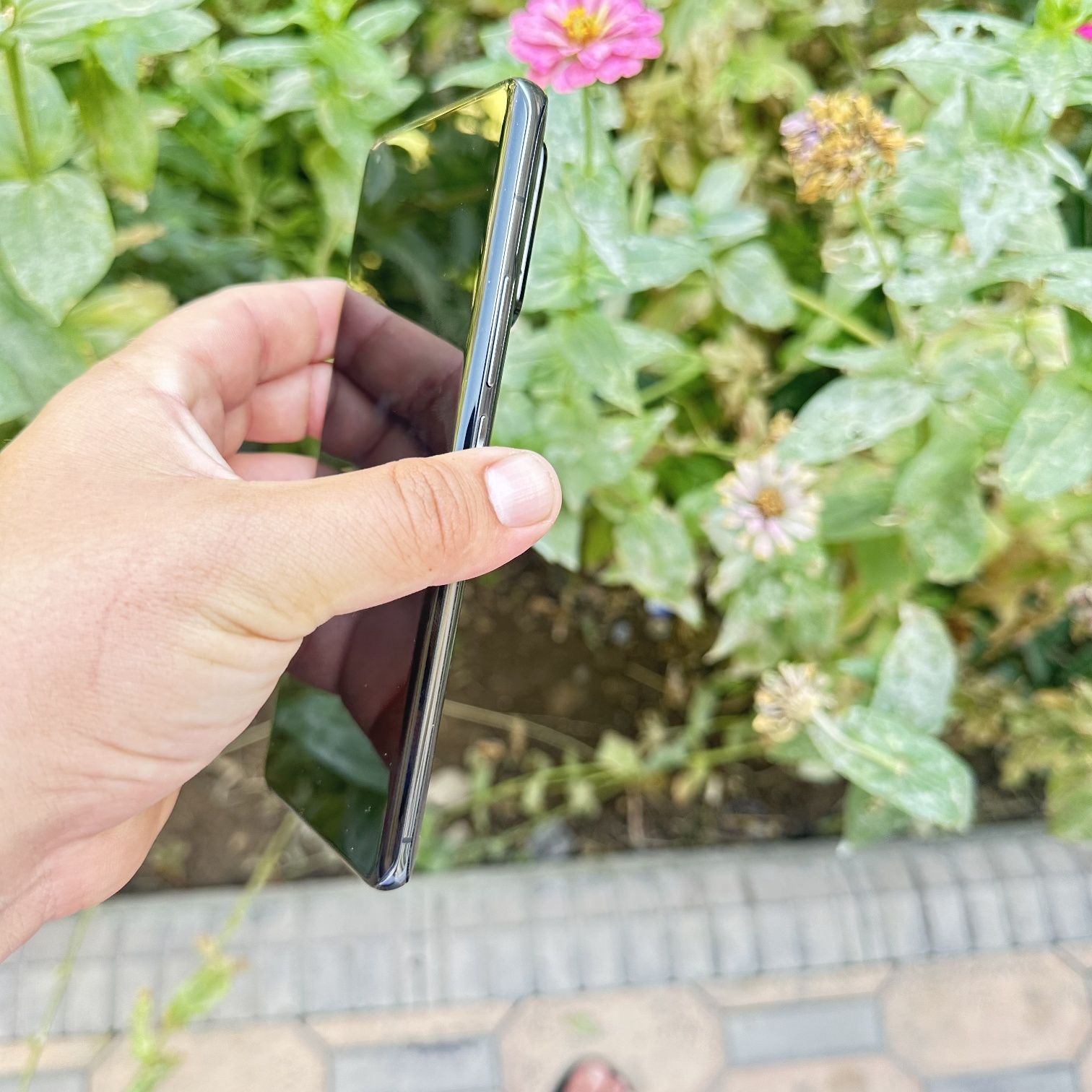 Xiaomi 11 ultra sotiladi