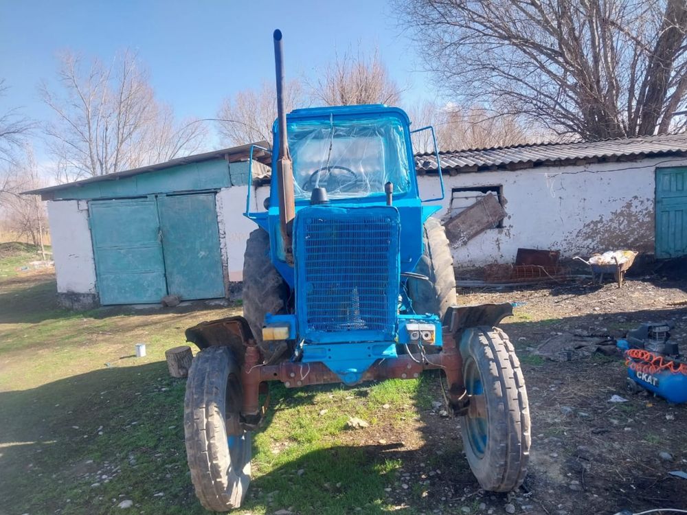 Трактор Т80