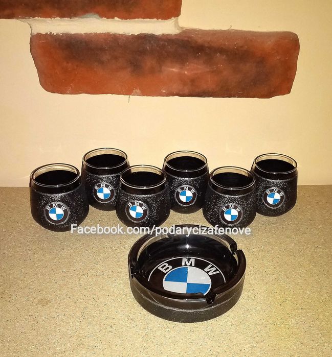 Подарък за фен на BMW (БМВ)- Бутилка с логото на БМВ (BMW)