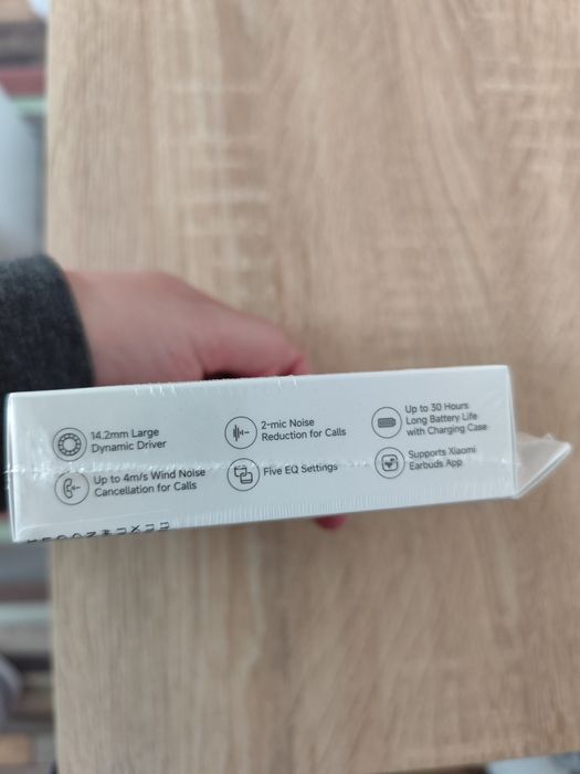 Нови не разопаковани слушалки Redmi buds 6 active