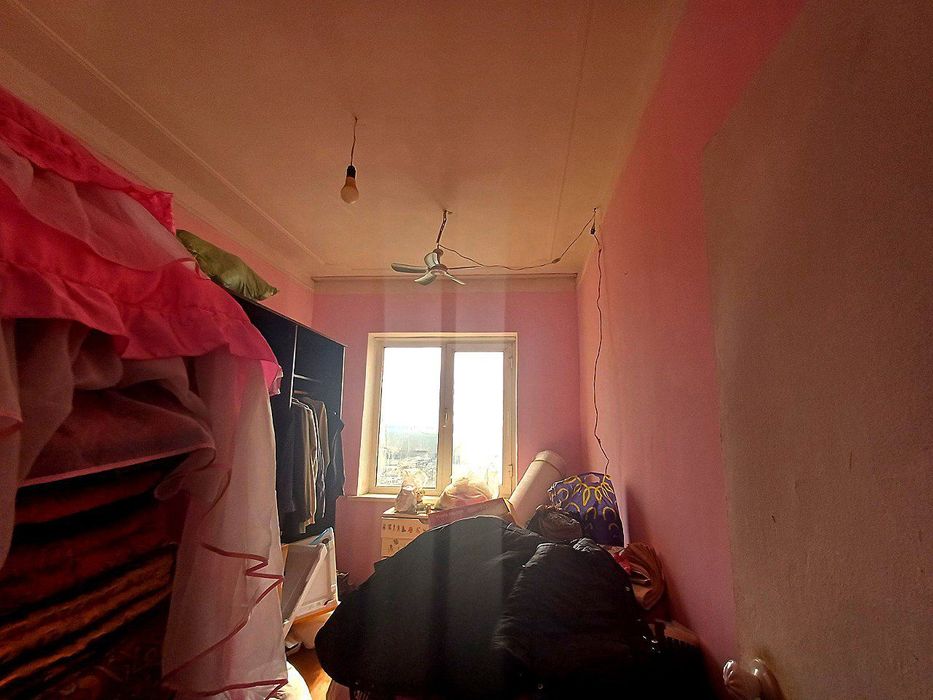 Zakanalda 3 xonali uy sotiladi