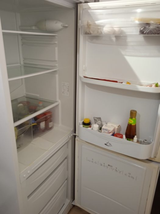 Продам холодильник ,в хорошем состоянии