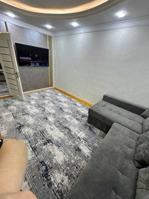 Продаётся квартира 2х комнатный рынок Кадышева