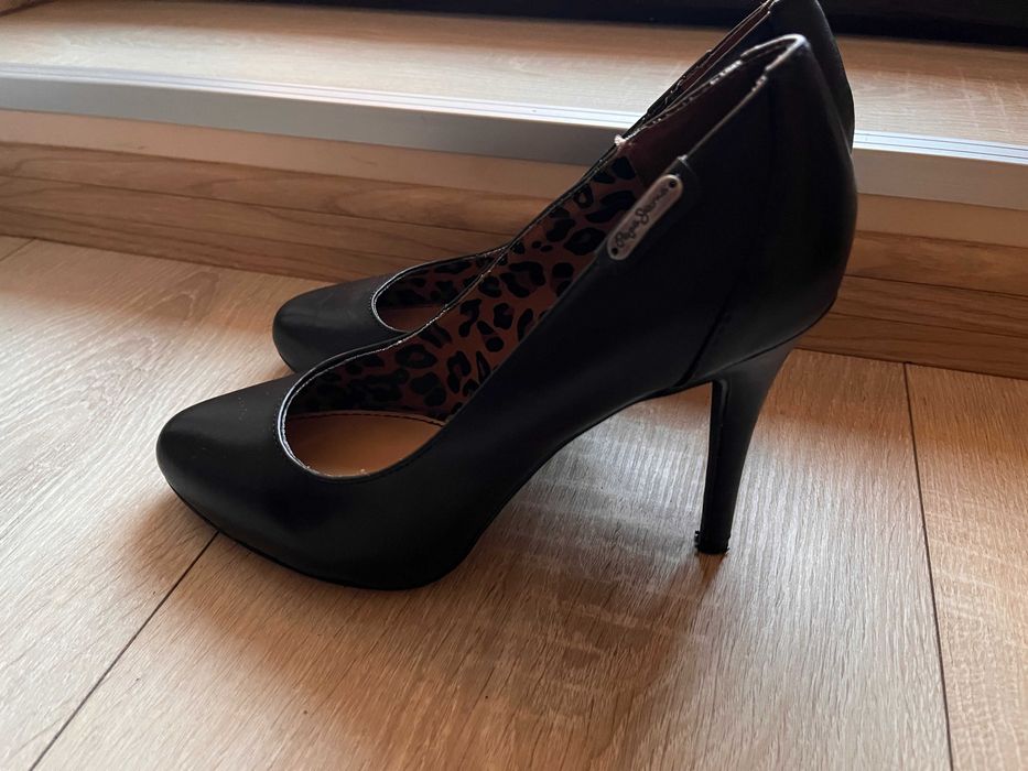 Обувки на ток черни Pepe Jeans естествена кожа,