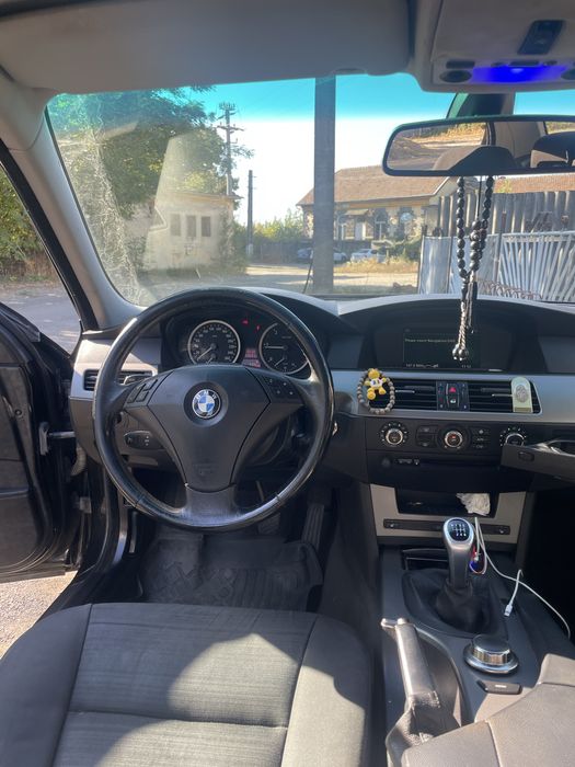 Buna ziua Vand BMW 520d